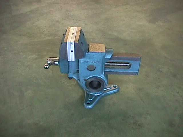 RIVERSIDE VERSATILE VISE